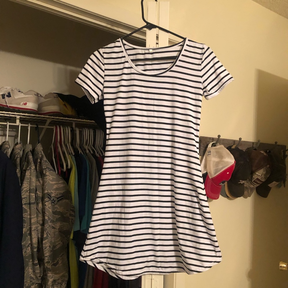 Black/white striped dress